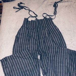 Jump suit / overalls